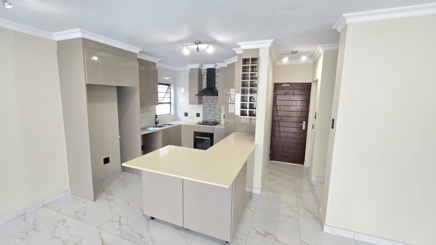 To Let 3 Bedroom Property for Rent in Cashan North West